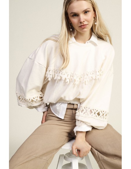 Sweat ample avec détails ajourés et empiècements brodés Dixie