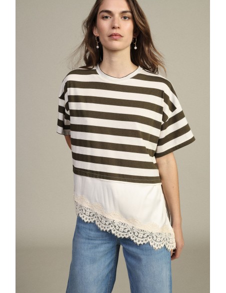 Dixie - T-shirt à rayures avec empiècement en dentelle asymétrique