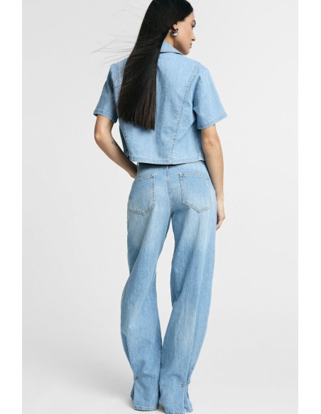 Jean droit avec détail de broches Please