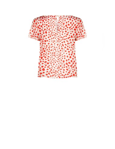 Getailleerde en soepelvallende satijnen blouse van Rinascimento