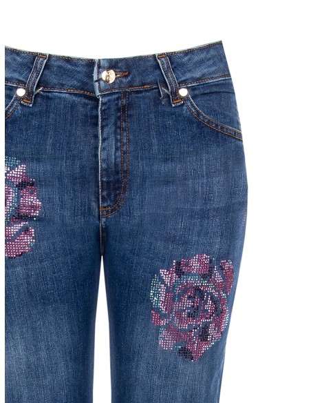 Jean droit extensible avec fleurs en strass appliquées Rinascimento