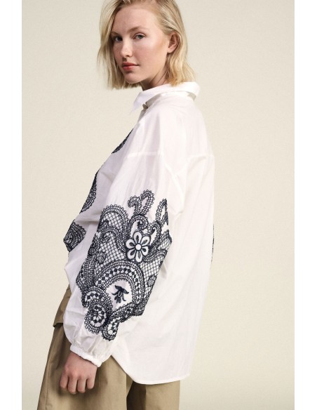 Chemise large avec broderie Paisley et boutons Dixie