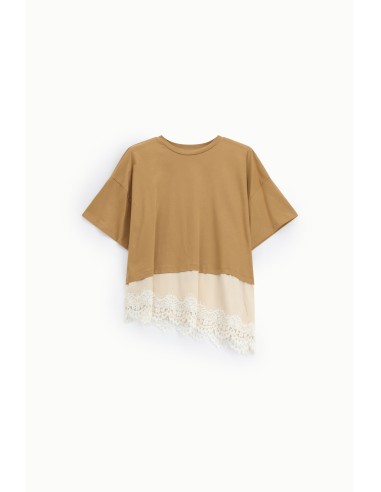 T-shirt à ourlet asymétrique et détail en dentelle Dixie
