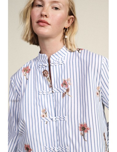 Chemisier rayé avec broderies florales et fermeture à nouer Dixie