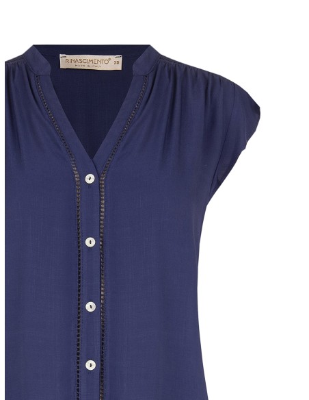 Ruimvallende en soepelvallende viscoseblouse met V-hals van Rinascimento