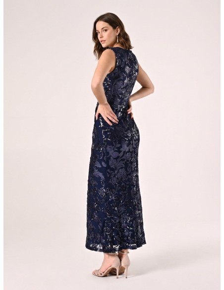 Rinascimento - Robe fourreau longue en maille avec paillettes et fente sur le devant