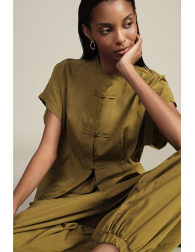 Chemise courte avec fermeture nouée et poches frontales Dixie