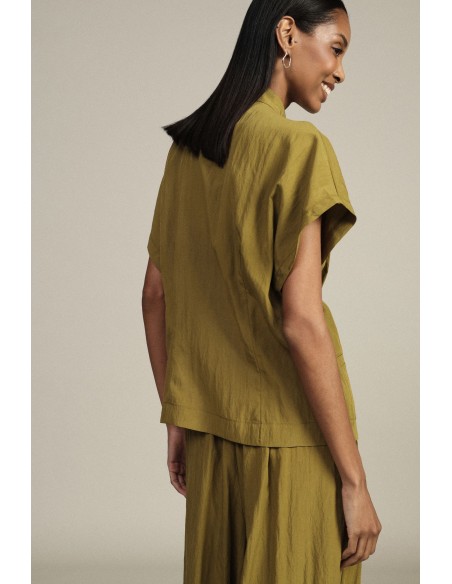 Chemise courte avec fermeture nouée et poches frontales Dixie