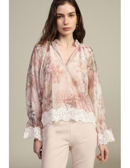 Blouse fleurie avec bordures en dentelle et manches amples Dixie