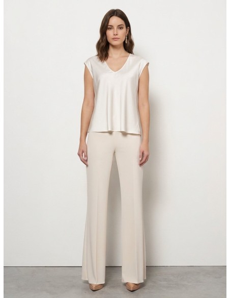 Blouse à col en V en satin fluide Rinascimento