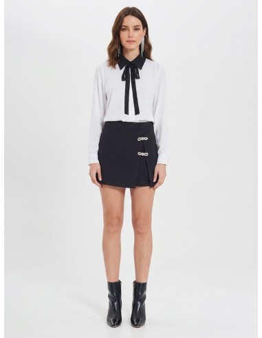 Jupe-short en tissu bistretch avec petits nœuds en strass Rinascimento
