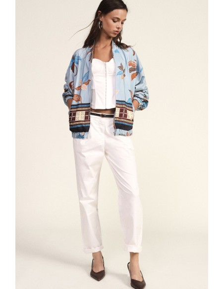 Chino-fit broek met smalle tailleband en omslagen van Dixie