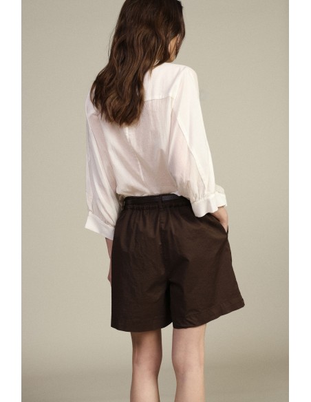 Dixie shorts met normale pasvorm, plooien en smalle tailleband