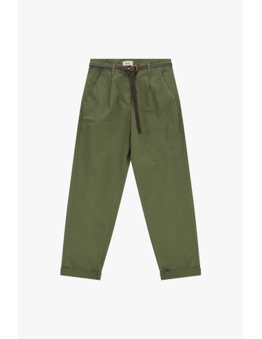 Pantalon coupe chino avec ceinture fine et revers Dixie