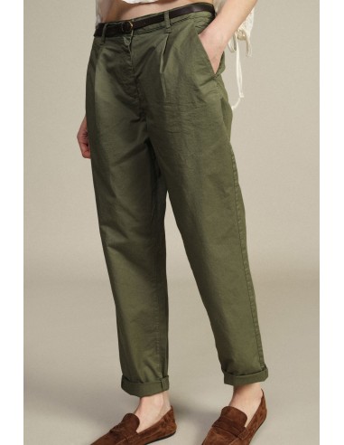 Chino-fit broek met smalle tailleband en omslagen van Dixie