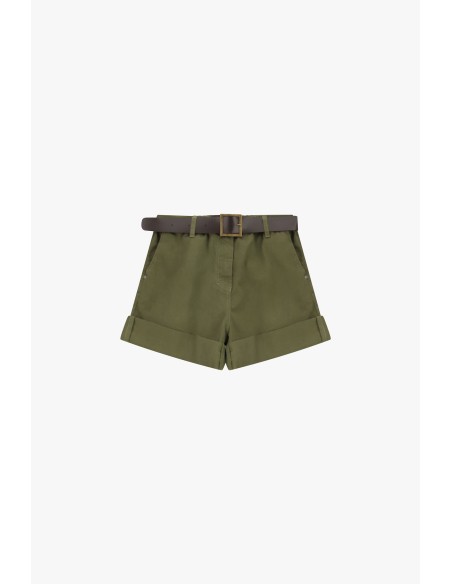 Shorts à coupe régulière avec ceinture et revers s'il vous plaît