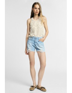 Regular-fit shorts met gerafelde onderkant en scheuren aub