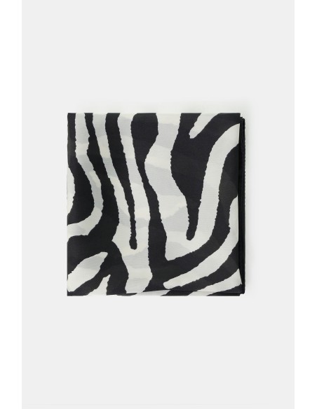 Foulard léger à imprimé zébré avec bord fini s’il vous plaît