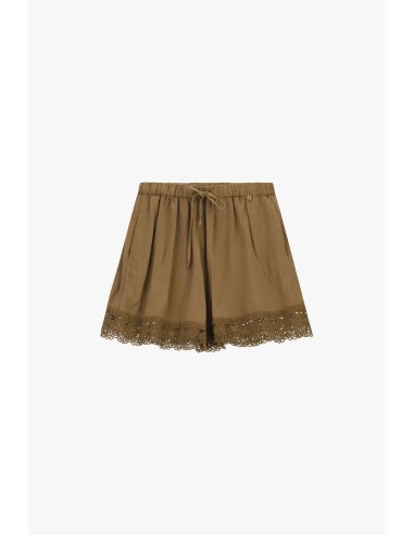 Short regular fit avec bordure en dentelle de Sangallo Dixie
