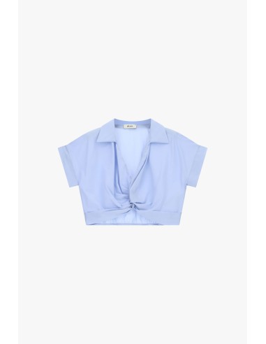 Cropped top met knoopdetail aan de voorkant en korte mouwen Dixie