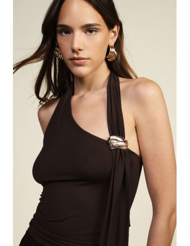 Top asymétrique Détail du bijou Broche Dixie