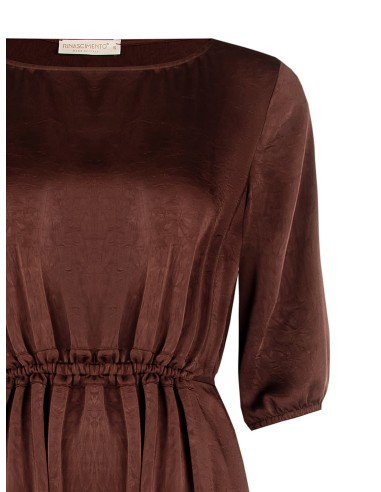 Robe au genou en satin légèrement froissé « Rinascimento »