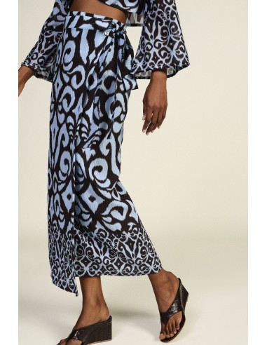Midi-rok met abstracte fantasie en strikceintuur van Dixie