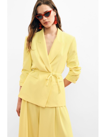 Blazer coupe droite avec ceinture nouée et poches Please