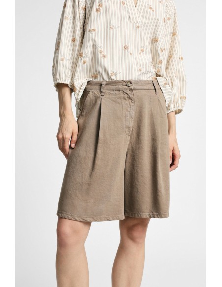 Shorts taille haute à pinces et poches latérales Please