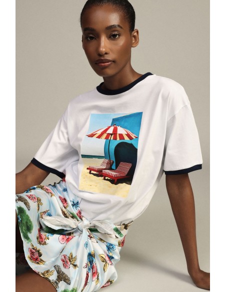 T-shirt à col rond avec imprimé photo et bordures contrastantes Dixie
