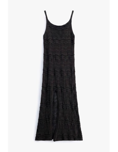 Robe longue ajourée à bretelles avec fente sur le devant