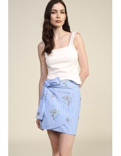 Korte wikkelrok met bloemenprint van Dixie