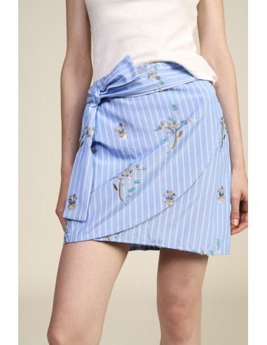 Jupe courte portefeuille à imprimé floral Dixie