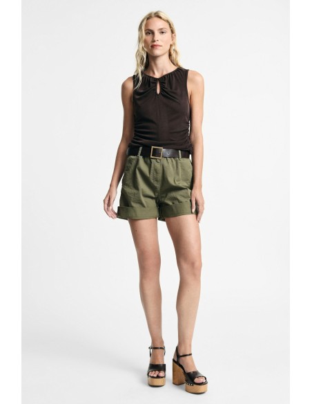 Short regular fit avec ceinture et revers Please