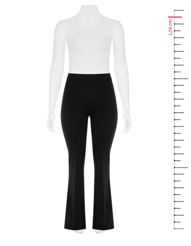 Curvy flarebroek van scuba-crêpe met elastiek aan de achterkant en een rits aan de zijkant – Rinascimento Curvy