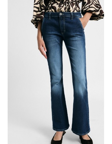 Jean coupe flare à bas large et coutures apparentes, s’il vous plaît