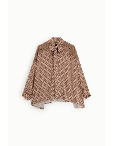 Chemise à motifs avec empiècements brodés et nœud au col « Dixie »