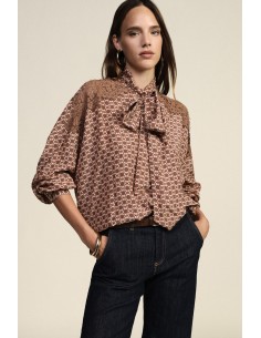 Dixie blouse met patroon, geborduurde inzetstukken en halsstrik