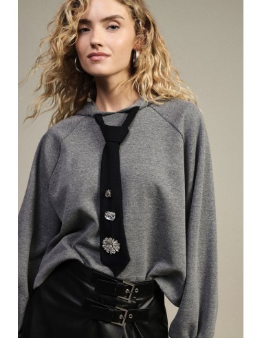 Sweat à capuche avec cravate décorative appliquée Dixie