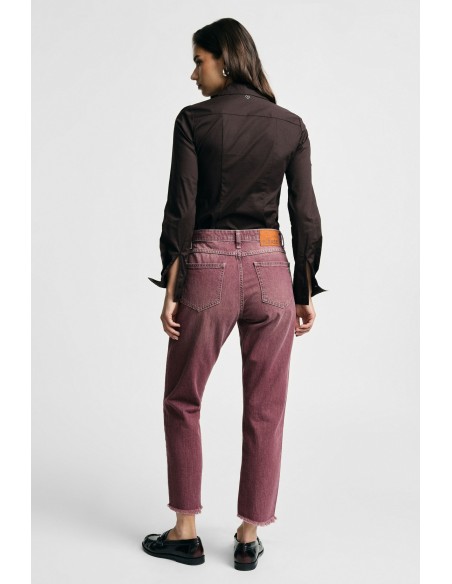 Pantalon regular fit cropped à ourlet effiloché plissé