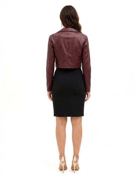 Veste courte en similicuir avec motif à carreaux tressés et bretelles Rinascimento