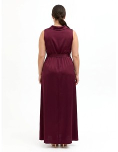 Robe longue grande taille en satin avec ceinture et boucle intégrées Rinascimento Curvy 2