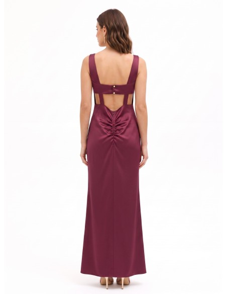 Robe longue en satin structuré, décolletée et froncée au dos, Rinascimento