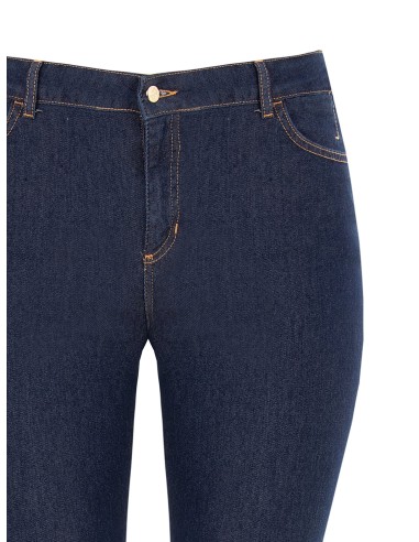 Jean flare extensibles pour femmes rondes Rinascimento Curvy