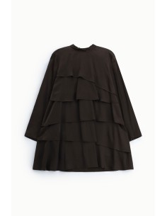 Robe courte à manches longues et volants s’il vous plaît 2