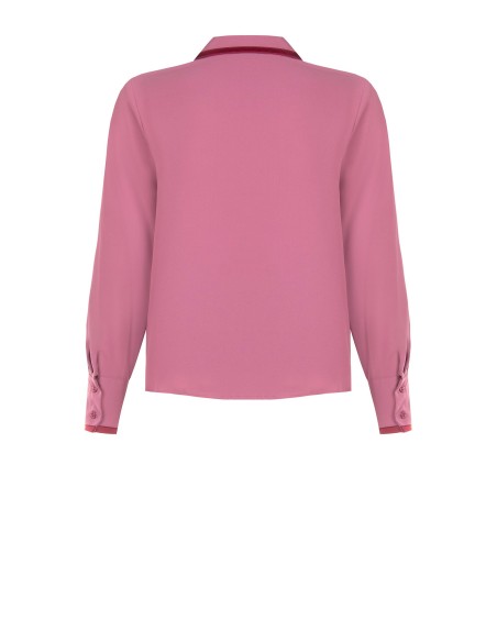 Curvy overhemd van mat satijn met contrasterende details van Rinascimento Curvy