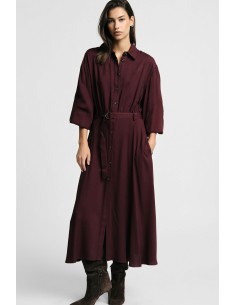 Robe longue avec ceinture et boutons sur le devant S’il vous plaît