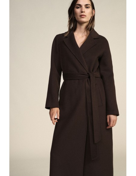 Manteau long avec ceinture assortie et revers Dixie