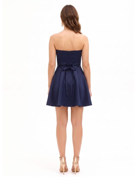 Robe courte évasée avec ceinture bijou en strass Rinascimento