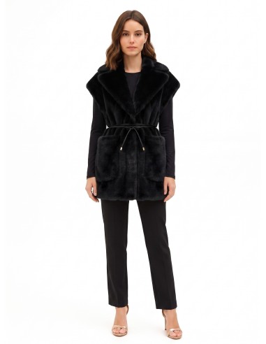 Gilet long sans manches en fausse fourrure douce avec ceinture en similicuir et poches Rinascimento